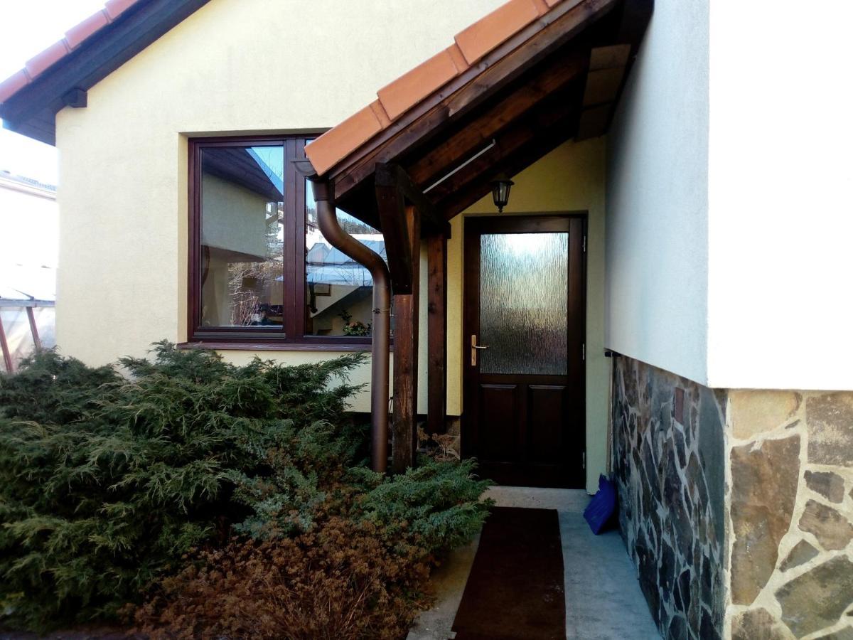Apartment Beatris Svit Exterior photo